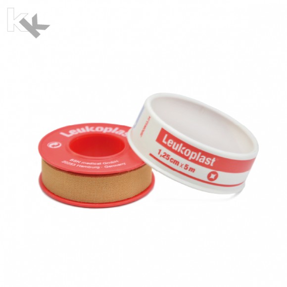 Leukoplast® | Fixierpflaster | 1,25 cm x 5 m Rolle | Mit Schutzring